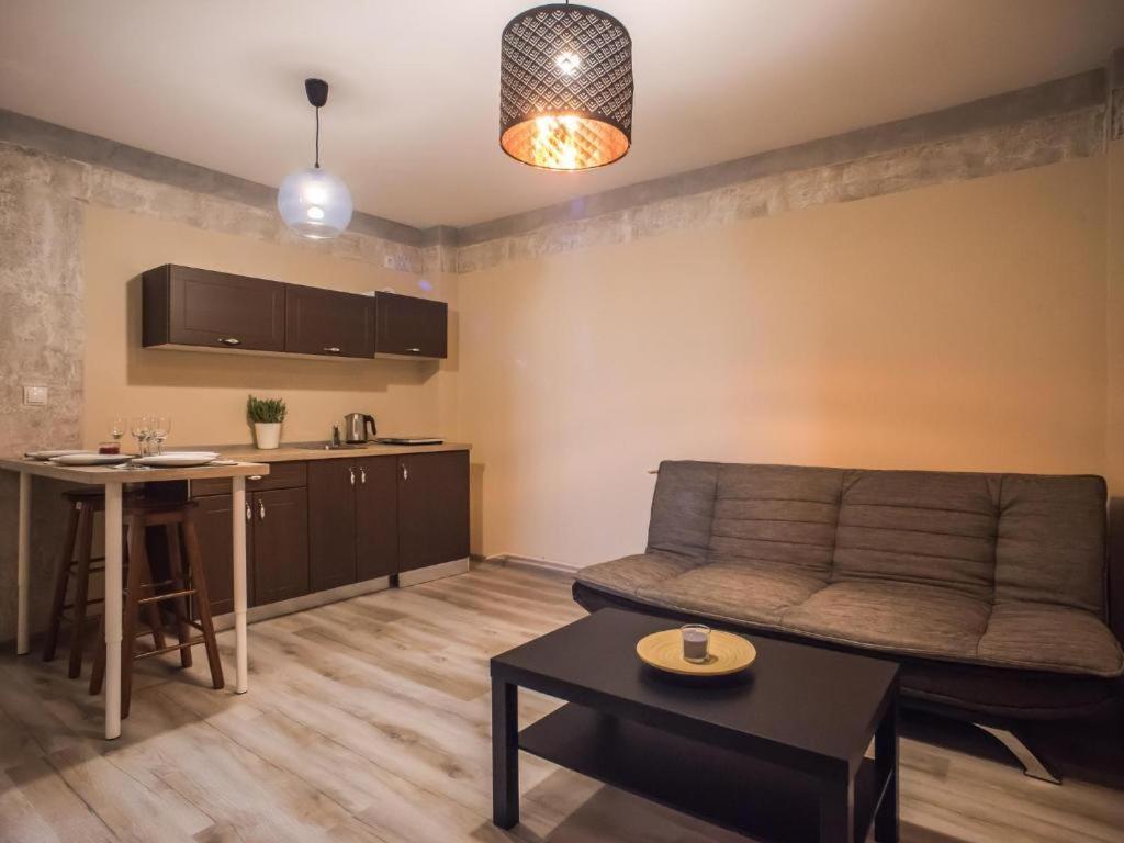 Color Apartments Old Town Center Bucarest Extérieur photo