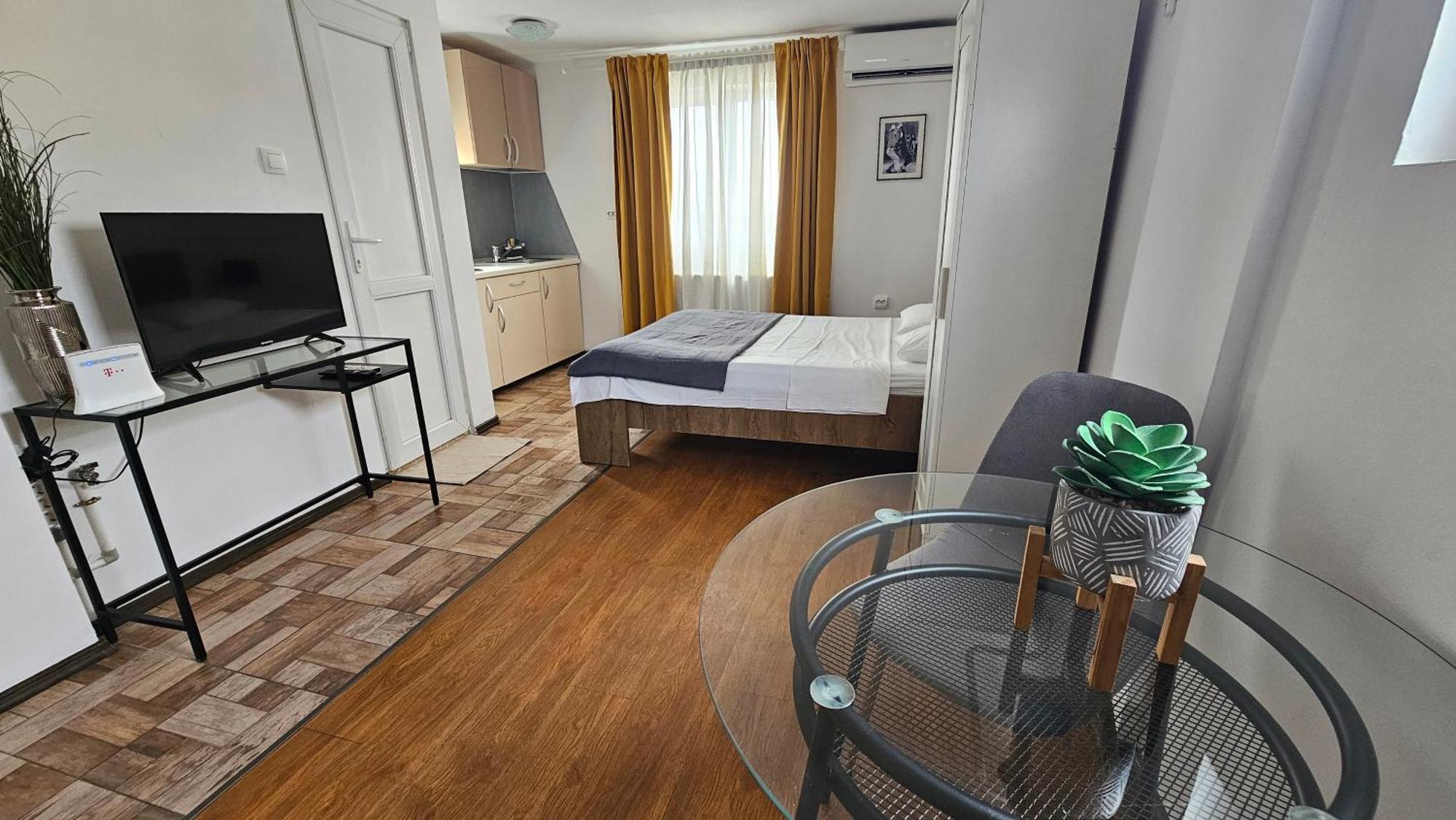 Color Apartments Old Town Center Bucarest Extérieur photo