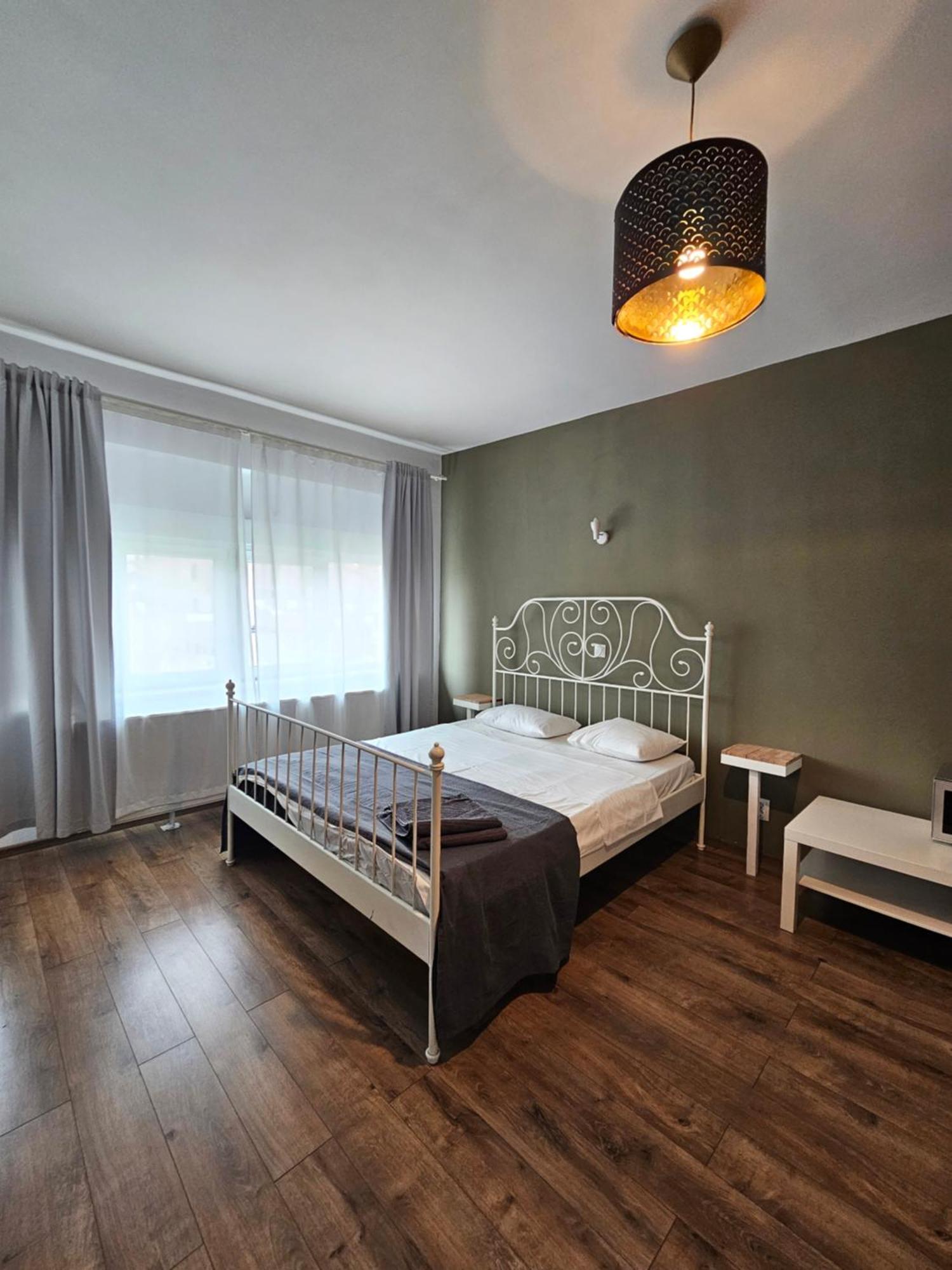 Color Apartments Old Town Center Bucarest Extérieur photo
