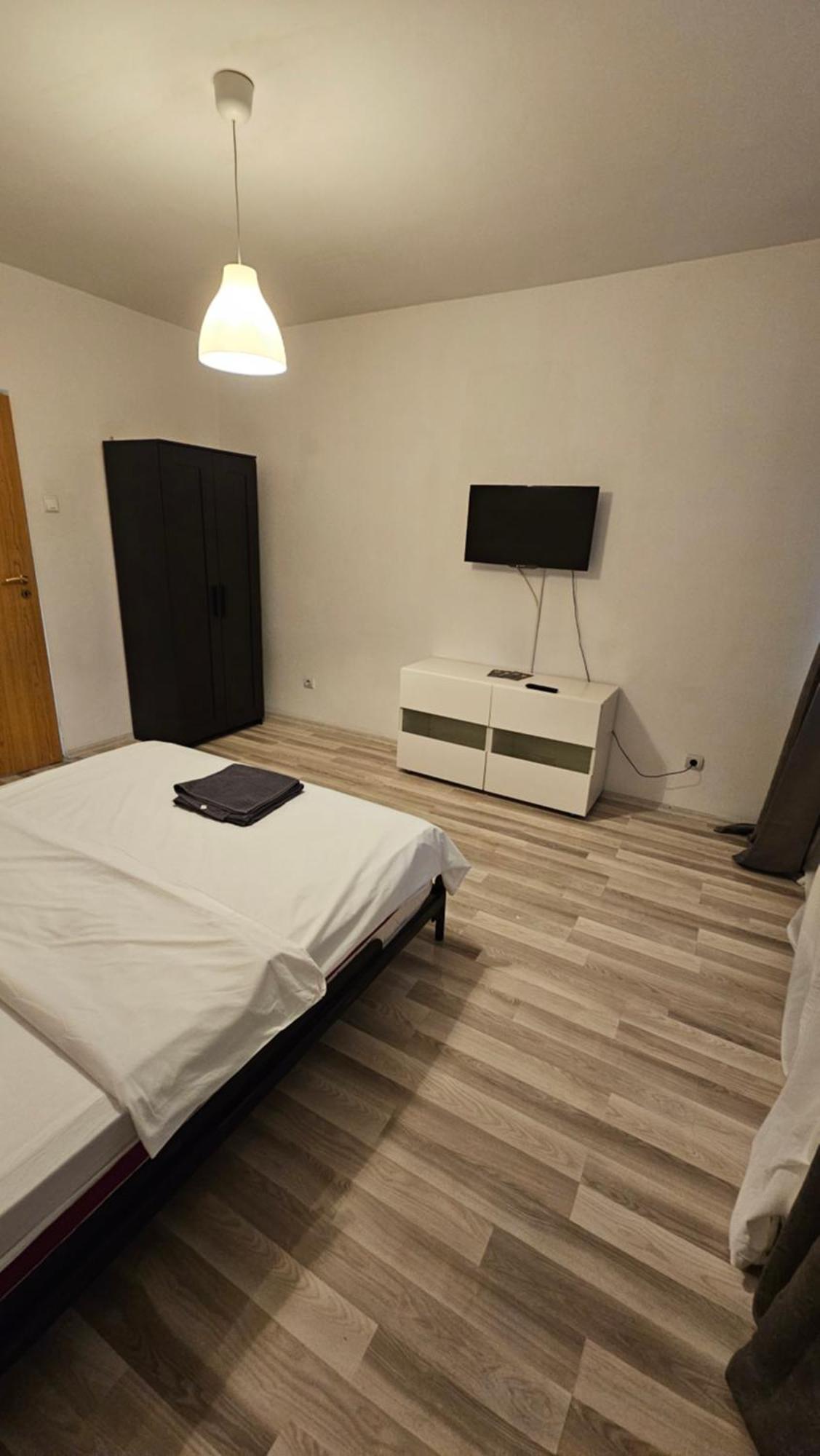Color Apartments Old Town Center Bucarest Extérieur photo